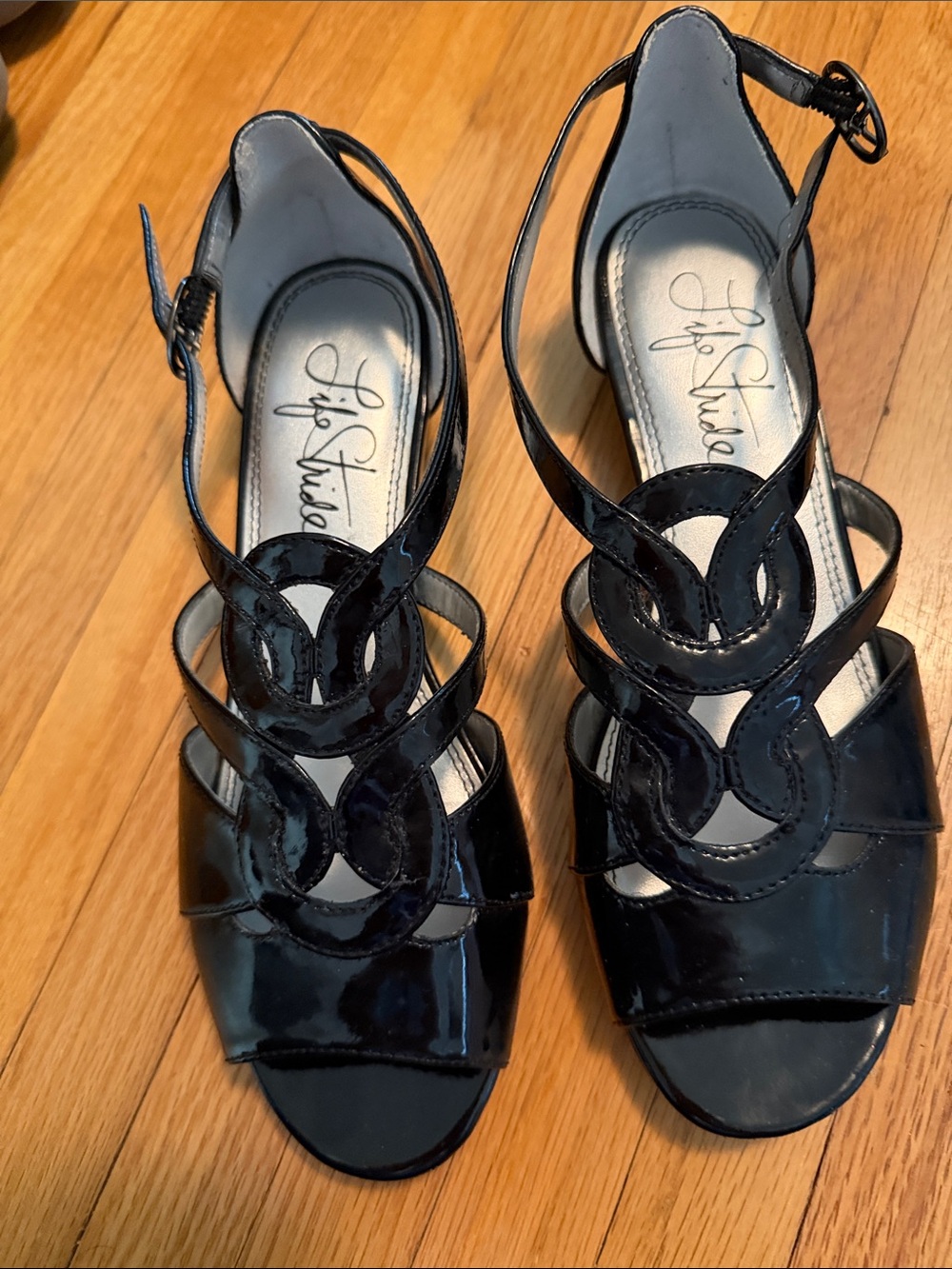 Life Stride Black Patent Slingback Heels with Decorative Cutouts
